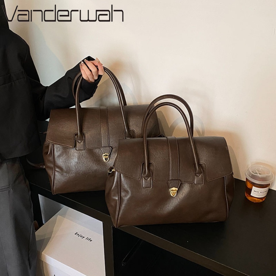 Luxury Bags Storage - Borse a tracolla a spalla da