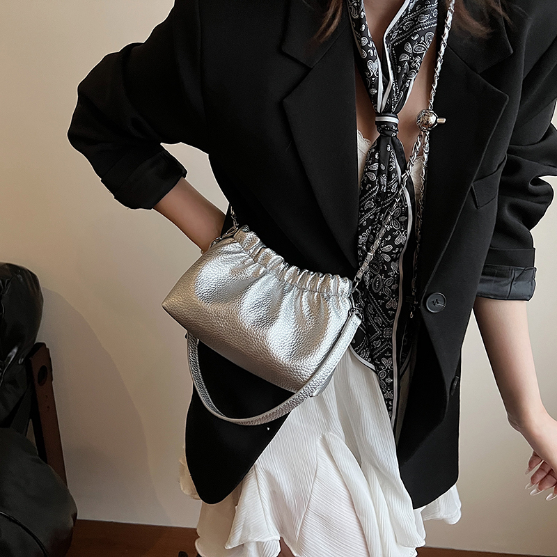 LEFTSIDE 2025 Nuove borse e po - Luxury Bags Trend 2025 recensione e prezzo