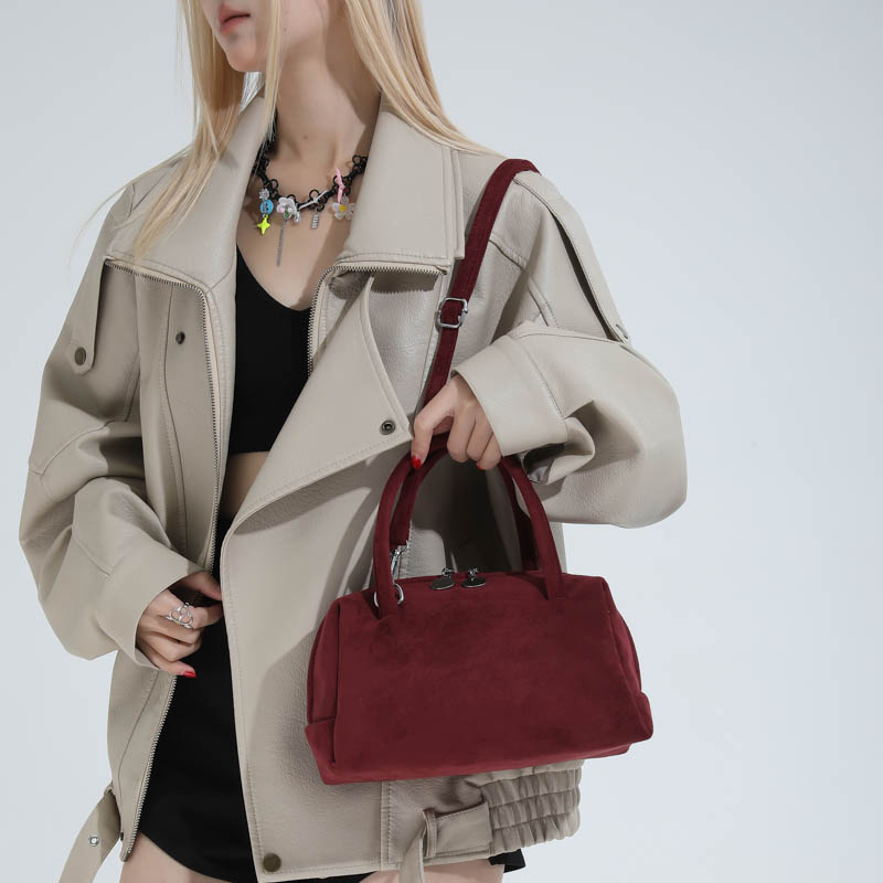 LEFTSIDE Borsa a tracolla picc - Luxury Bags Trend 2025 recensione e prezzo