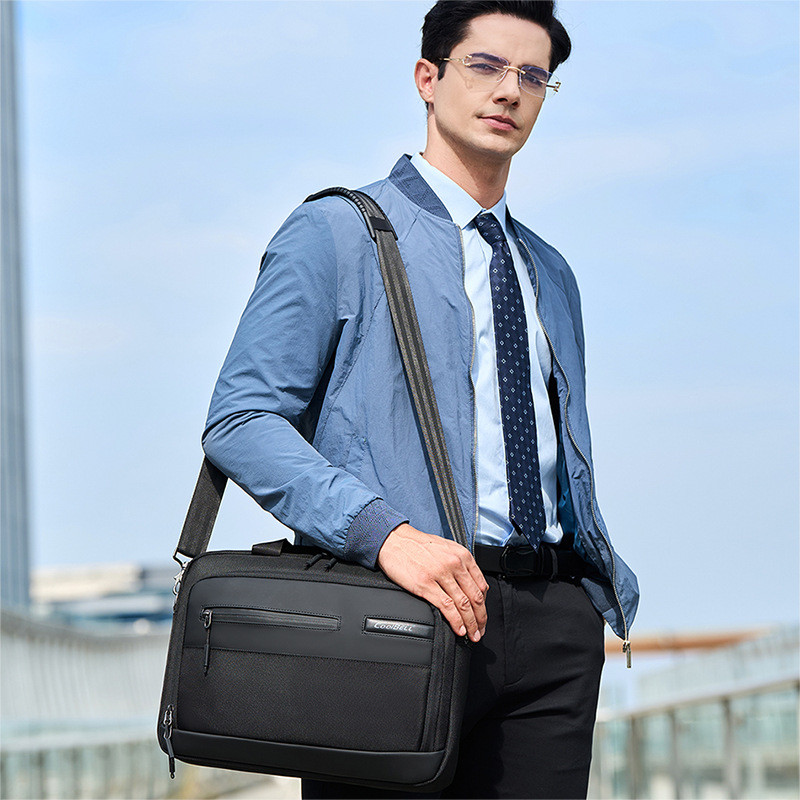 Borse da lavoro per uomo Borse - Luxury Bags Office recensione e prezzo