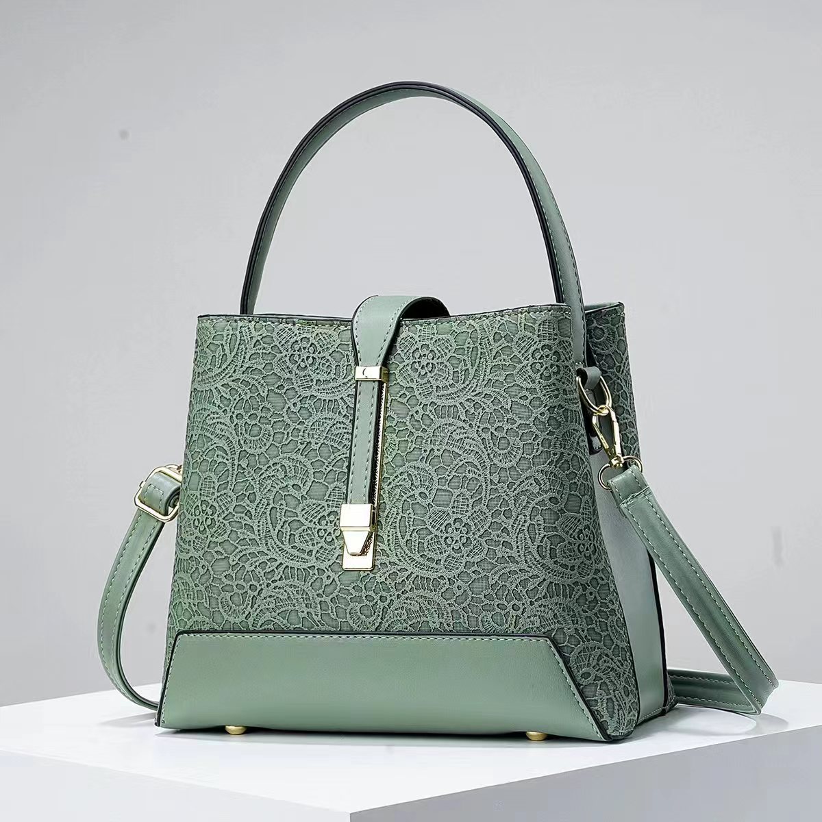 Nuova borsa tote di lusso in p - Luxury Bags Office recensione e prezzo