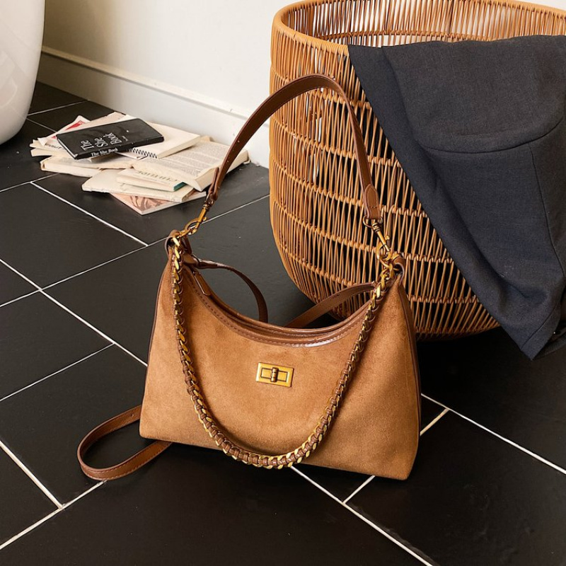 Elegante borsa a tracolla Bors - Luxury Bags Paris recensione e prezzo
