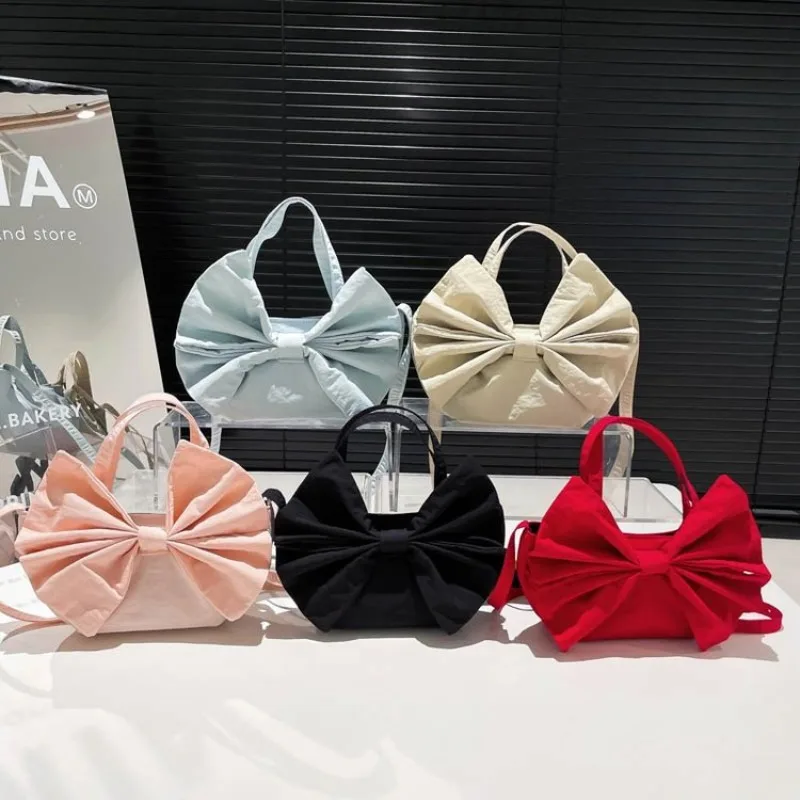 Borsa fasciatoio chic da donna - Luxury Bags Paris recensione e prezzo