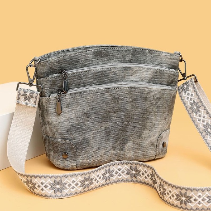 Elegante Borsa Fasciatoio in P - Luxury Bags Paris recensione e prezzo