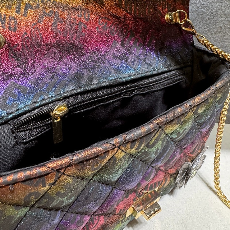 2025 Borsa a mano da donna con - Luxury Bags Trend 2025 recensione e prezzo