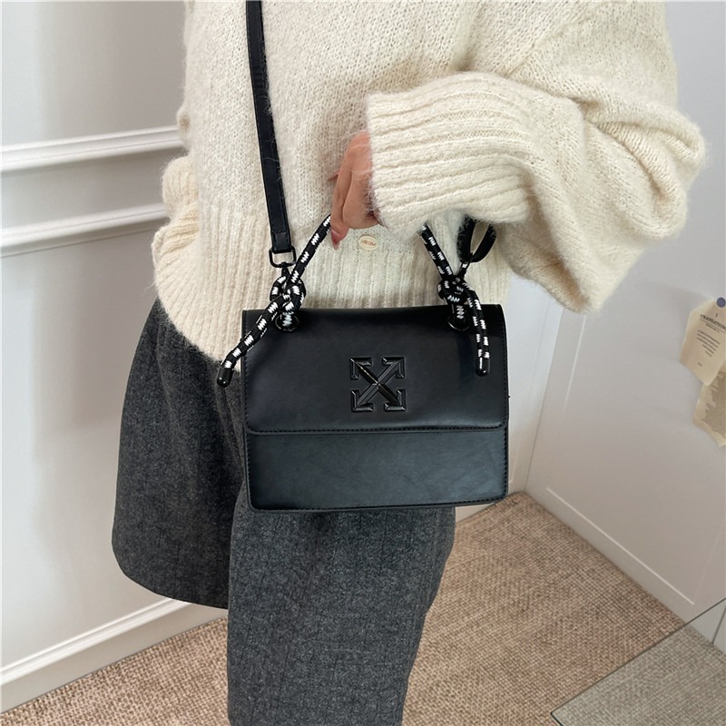 Borsa a Tracolla alla Moda Sti - Luxury Bags Paris recensione e prezzo